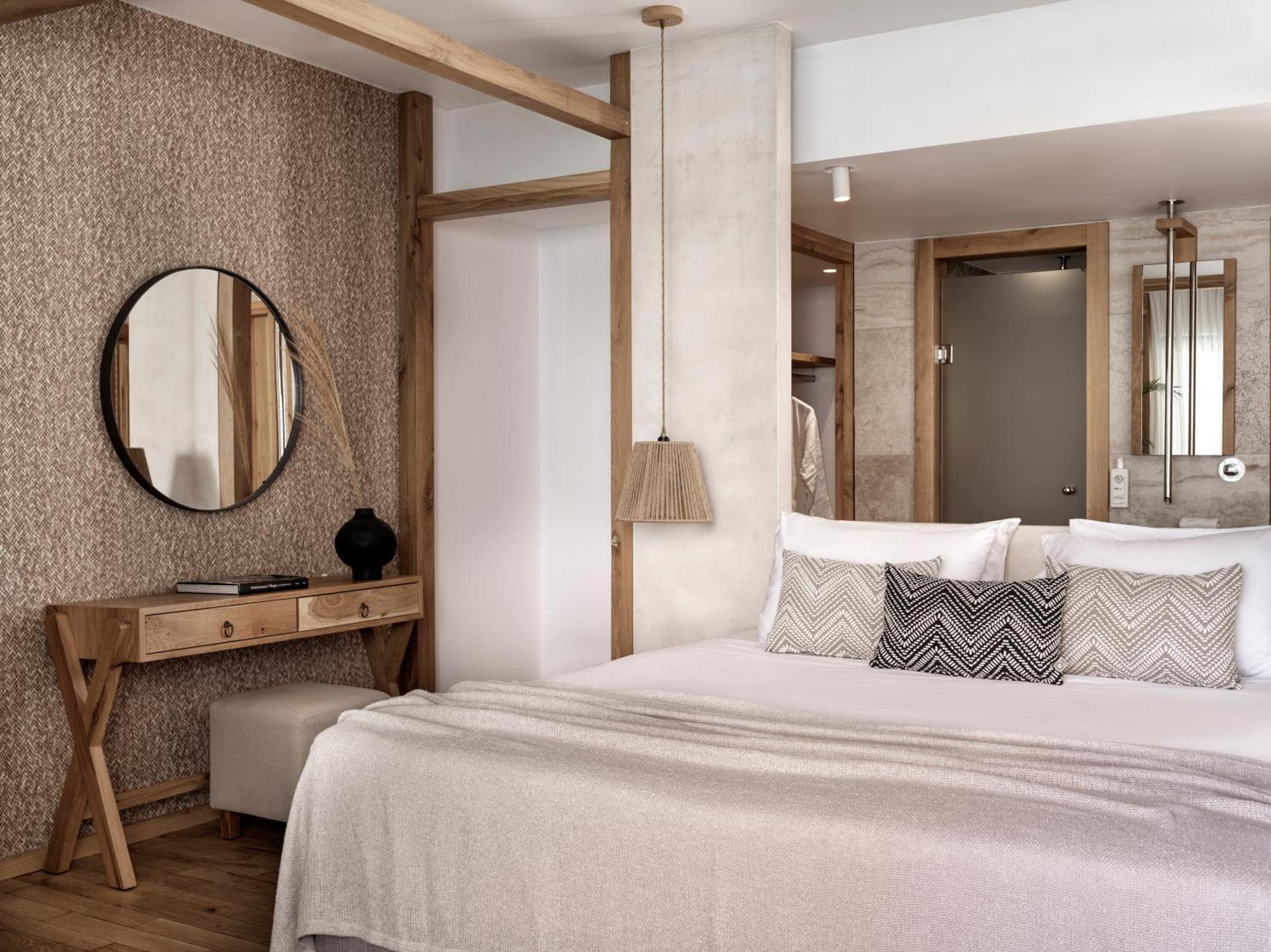 Premium Zimmer mit Whirlpool und Poolblick
